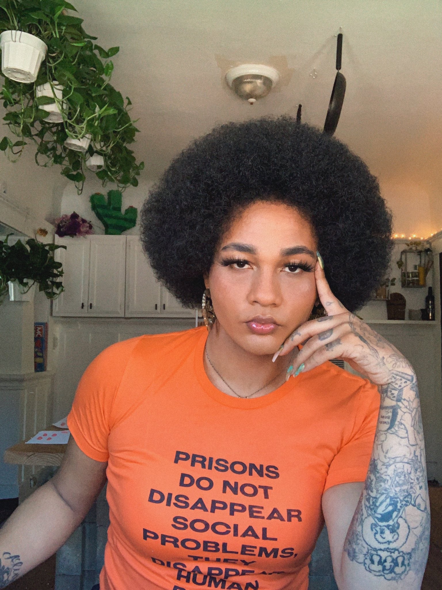 free angela tee bay davis