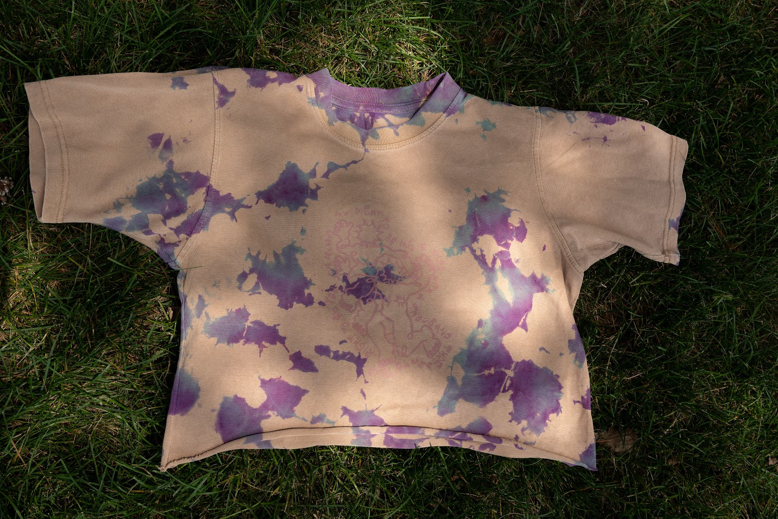 Throwback Tie Dye Cropped Heavyweight Tan Boxy Tee